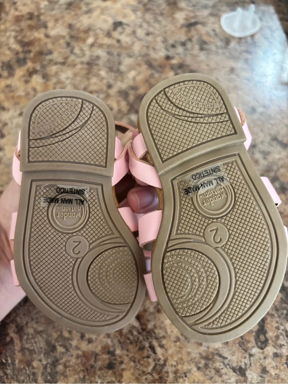 N/A offers pink